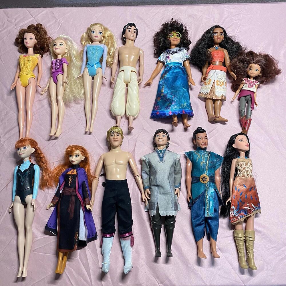 Large Lot Of 13 Disney Prince And Princesses